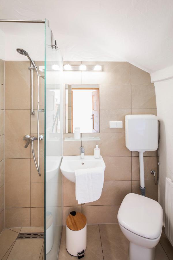 Ferienwohnung Alter Brotladen Melk Bagian luar foto
